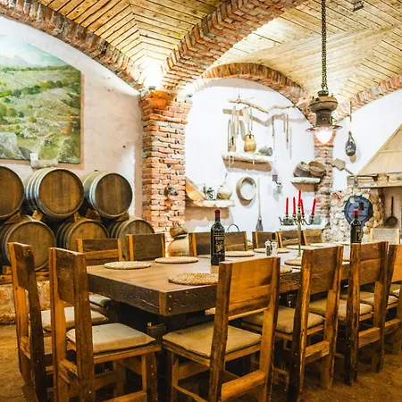 Wine Adriatic Mikulic 4*