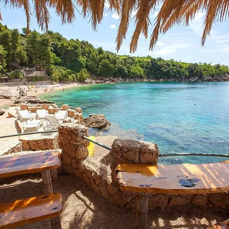 Wine Adriatic Mikulic 奥瑞比克