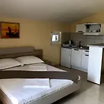 Wine Adriatic Mikulic Apartahotel Orebić