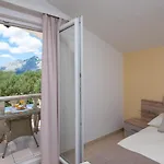 Wine Adriatic Mikulic Apartahotel 4*