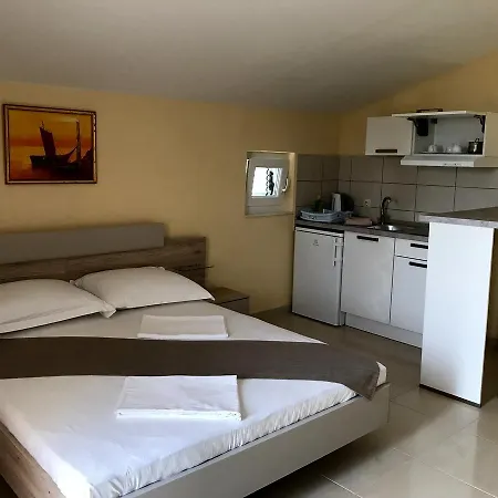 Wine Adriatic Mikulic Lejlighedshotel Orebić