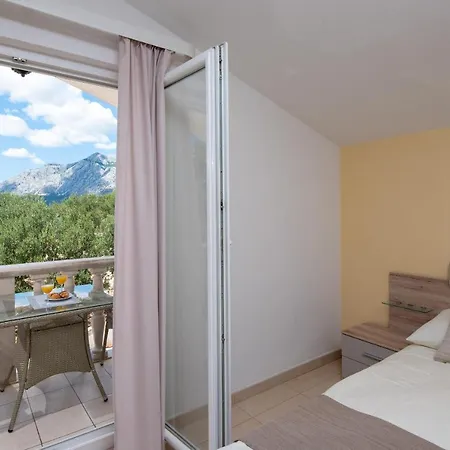 Wine Adriatic Mikulic 아파트호텔 4*