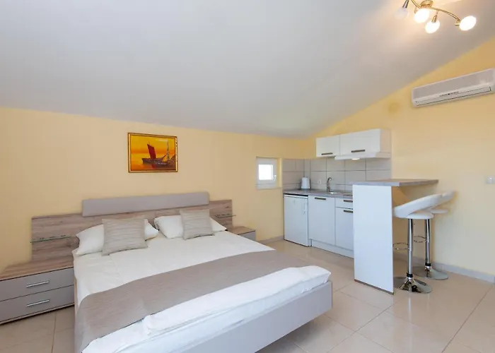 Aparthotel Wine Resort Adriatic Mikulic 4*